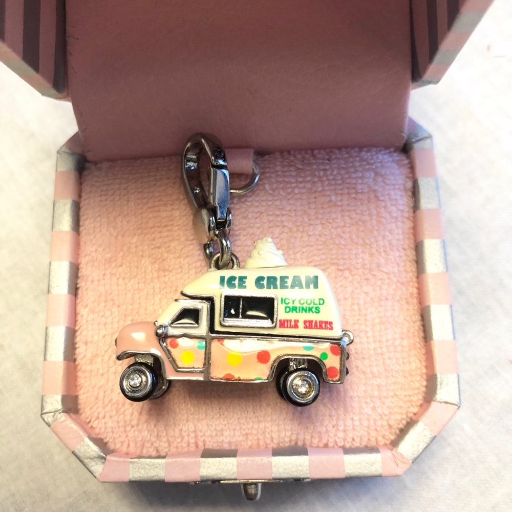 🍦Ice Cream Truck Food Truck Juicy Couture Charm